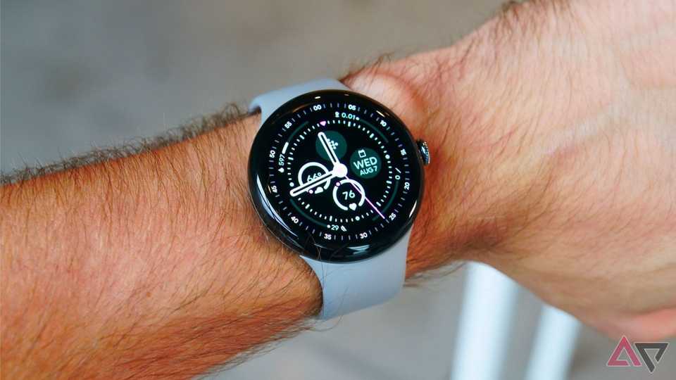 Google Weather App Bug Plagues Wear OS Smartwatches, Rendering Core Functionality Useless